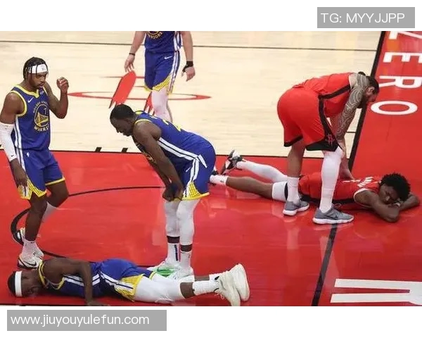 巴特勒下半场意外伤退14分钟仅得2分4篮板2助攻希望无碍