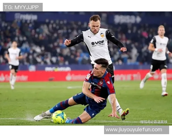 巴萨关注莱万特前锋艾永合同细节解读解约金3000万转会分成引热议 巴萨关注莱万特前锋艾永合同细节解读解约金3000万转会分成引热议