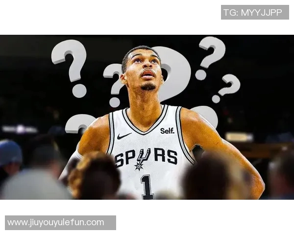 文班亚马称赞卡斯尔哈珀潜力巨大未来将成为联盟强劲对手