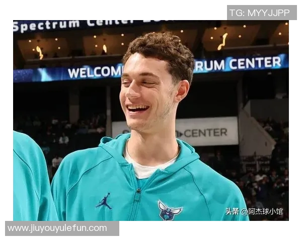 新秀榜更新埃奇库姆继续领跑弗拉格强势上升至第三位