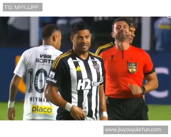 米内罗竞技高层称赞胡尔克为球队历史前三球员赛季结束后再讨论未来计划